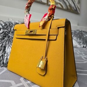 COPY - Stunning 100% leather quality not designer like,  Kelly bag brown 28.